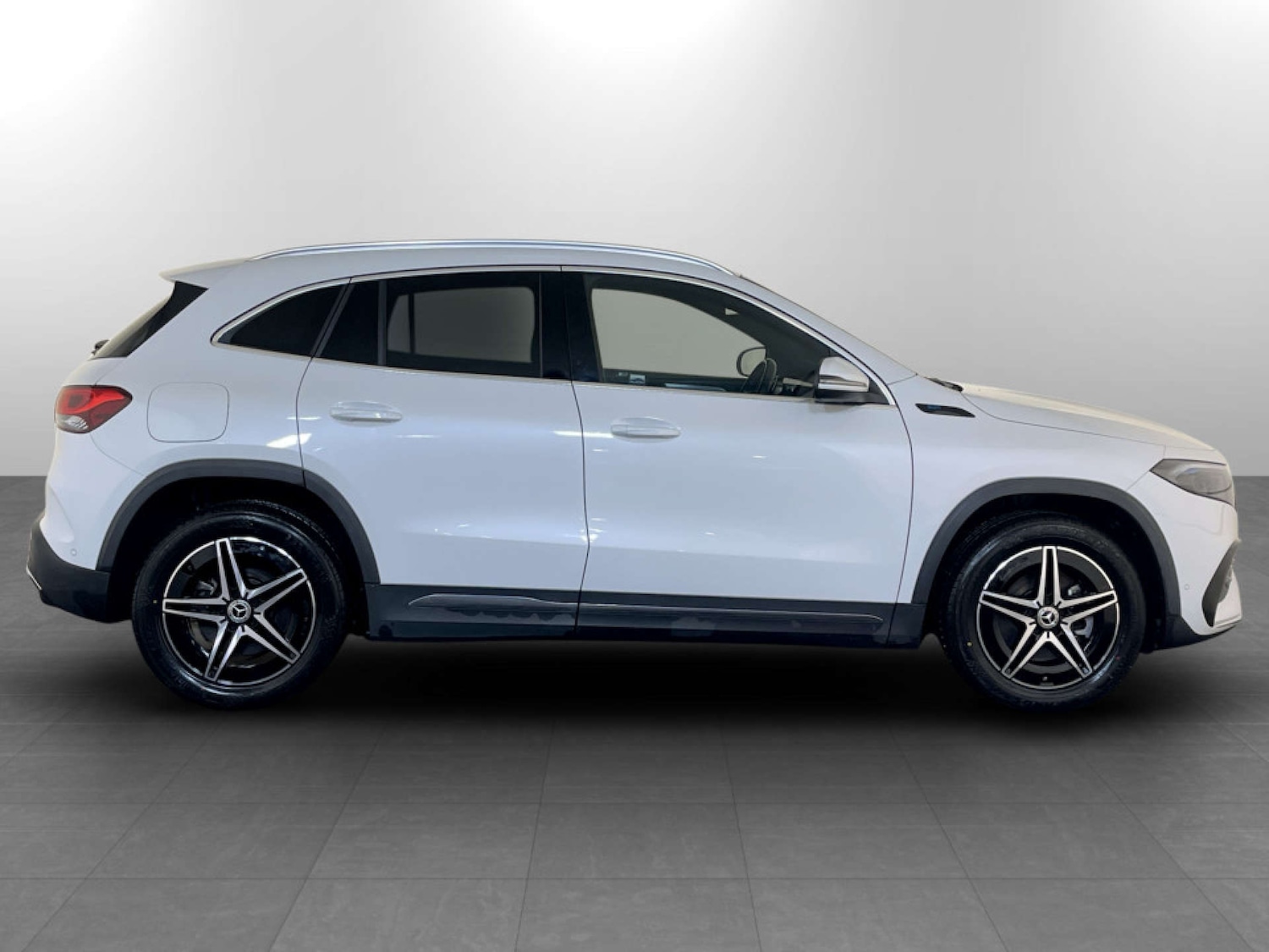 Used Mercedes-Benz EQA 2022 for sale - 77185198: Photo 11