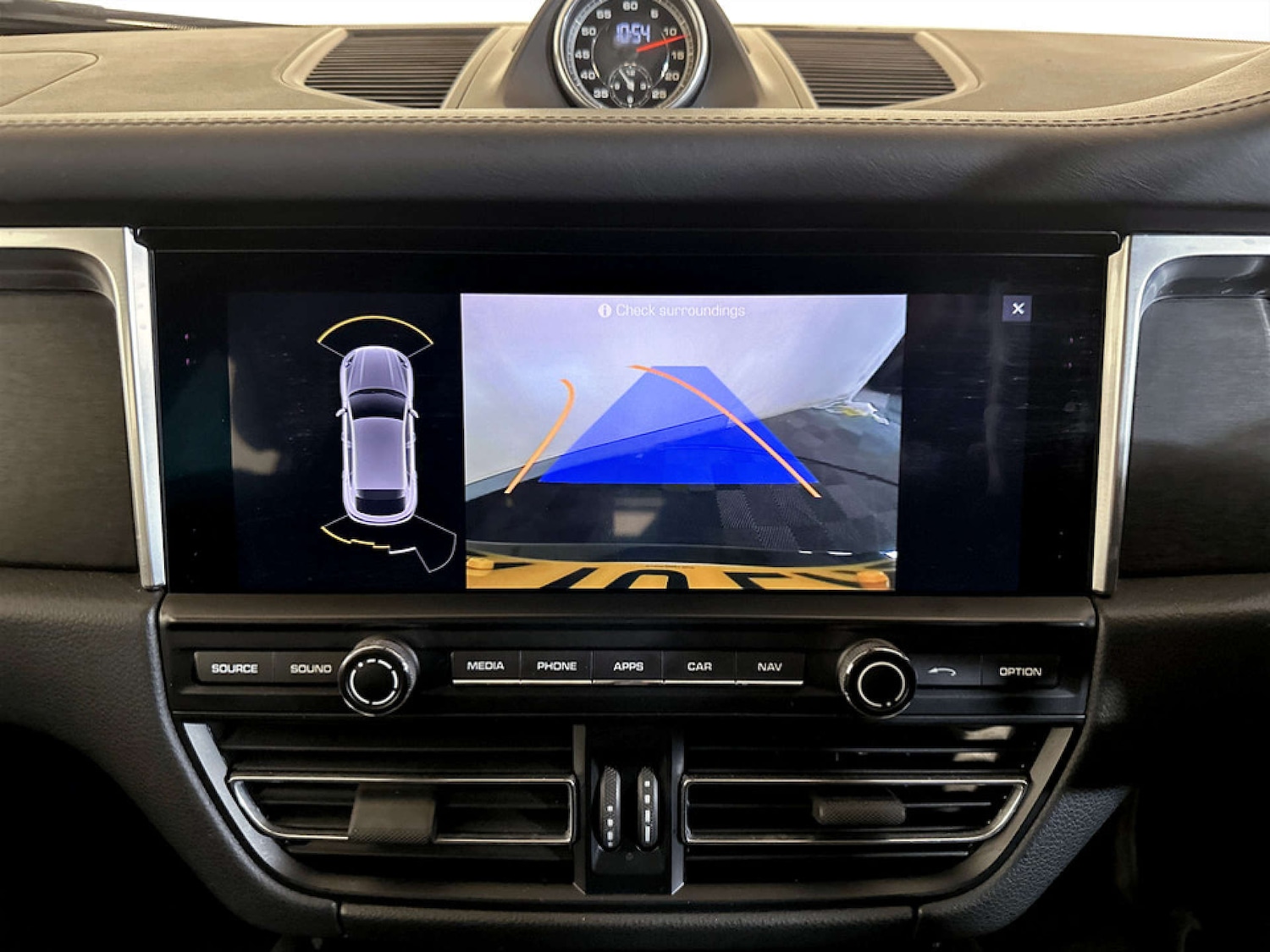 Used Porsche Macan 2020 for sale - 77283222: Photo 24