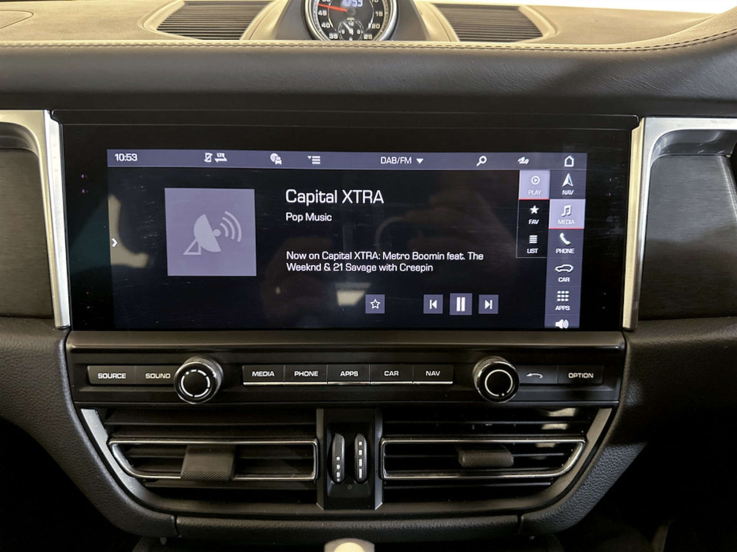 Used Porsche Macan 2020 for sale - 77283222: Photo 28