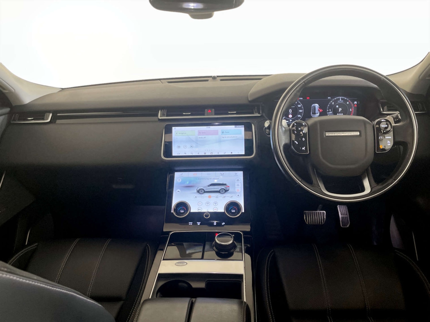 Used Land Rover Range Rover Velar 2019 for sale - 77765725: Photo 3