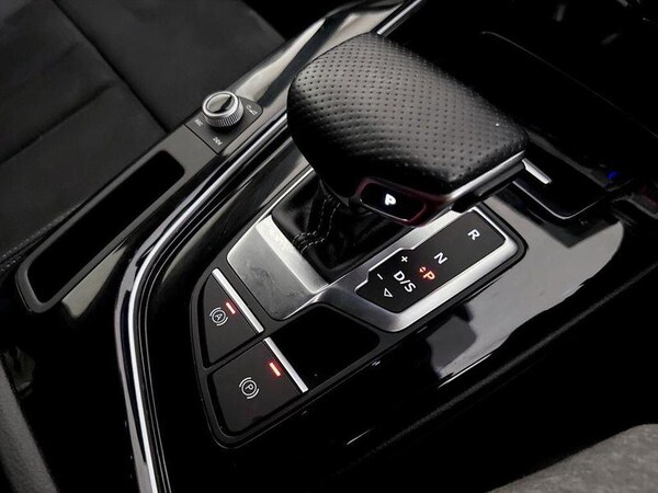 Used Audi A4 Avant 2022 for sale - 76209469: Photo 25