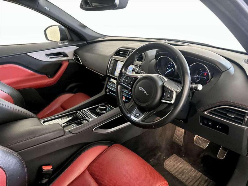 Used Jaguar F-Pace 2018 for sale - 76826025: Photo 15