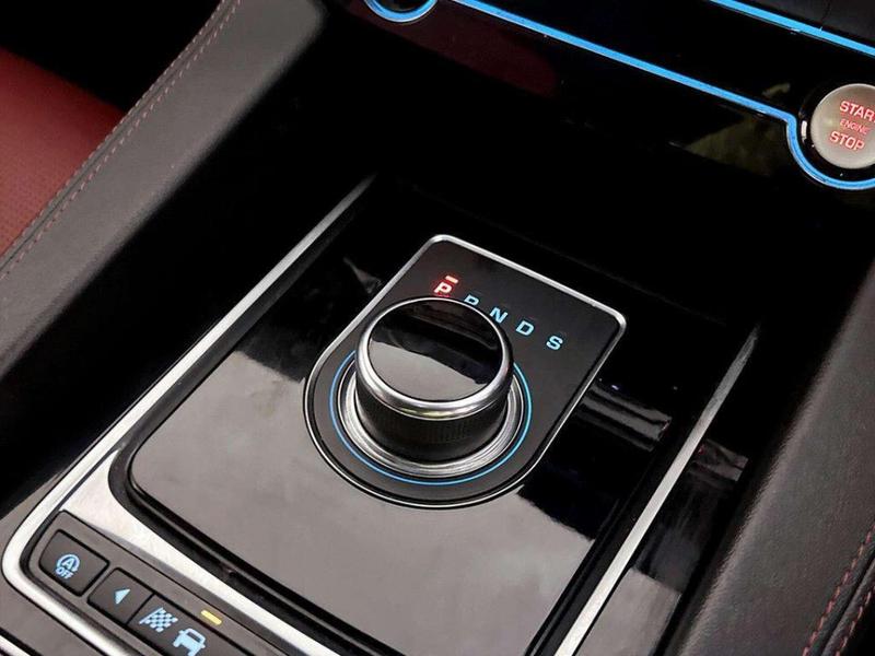 Used Jaguar F-Pace 2018 for sale - 76826025: Photo 25