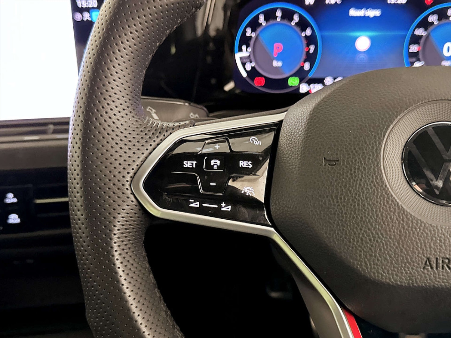 Used Volkswagen Golf 2021 for sale - 77185061: Photo 18