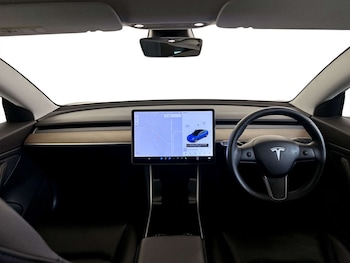 Used Tesla Model 3 2020 for sale - 77213741: Photo