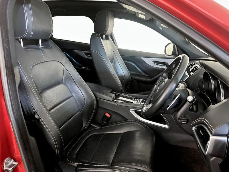 Used Jaguar F-Pace 2018 for sale - 76649734: Photo 13