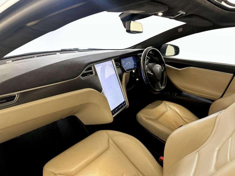 Used Tesla Model S 2015 for sale - 77006152: Photo 12
