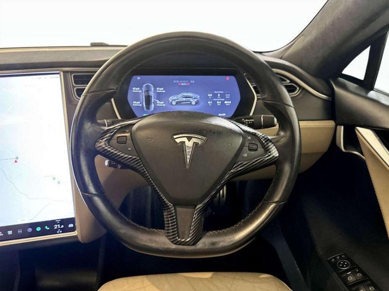 Used Tesla Model S 2015 for sale - 77006152: Photo 17