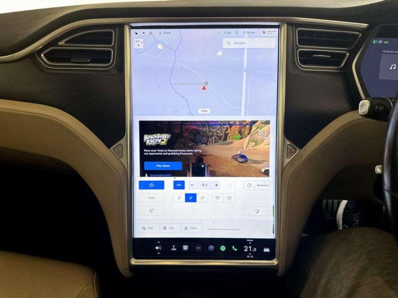 Used Tesla Model S 2015 for sale - 77006152: Photo 24