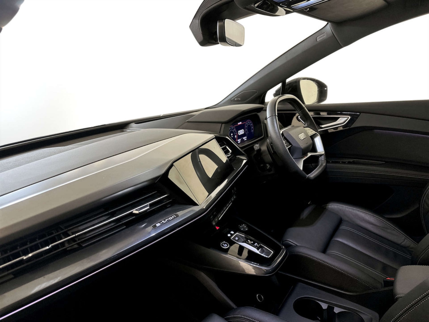 Used Audi Q4 e-tron 2023 for sale - 77775404: Photo 12