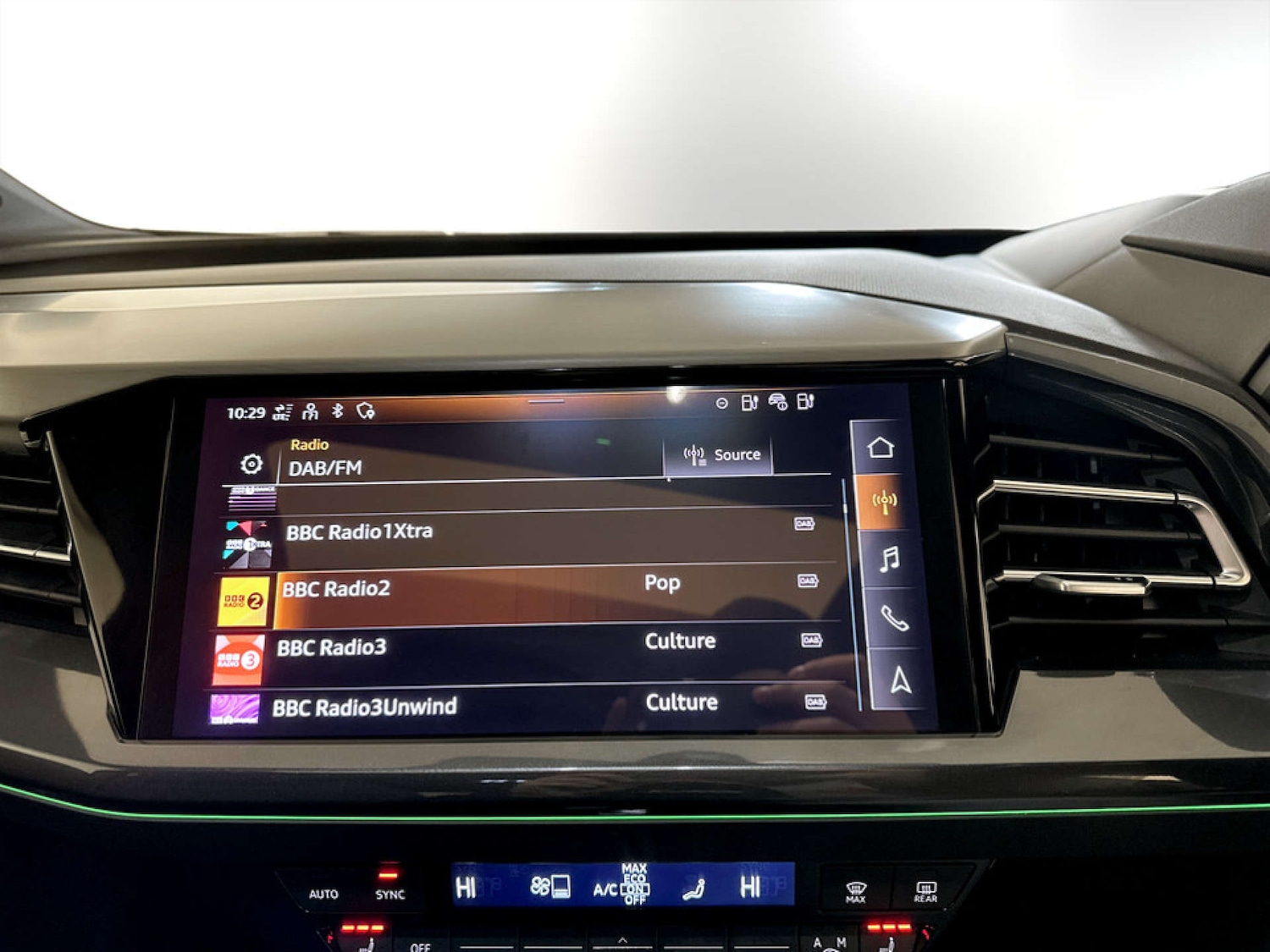 Used Audi Q4 e-tron 2023 for sale - 77775404: Photo 24