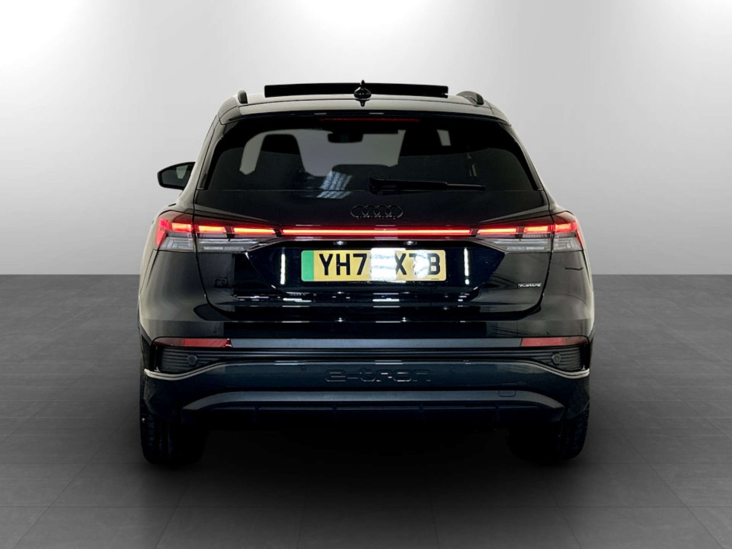 Used Audi Q4 e-tron 2023 for sale - 77775404: Photo 9