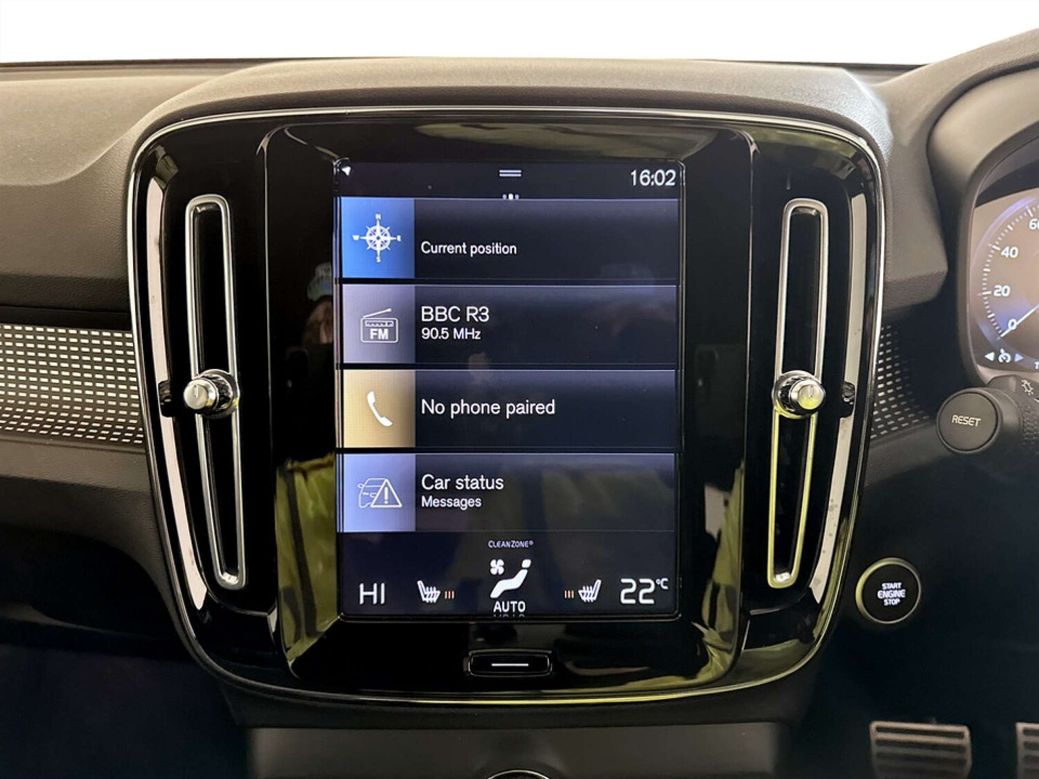 Used Volvo XC40 2022 for sale - 77523305: Photo 22