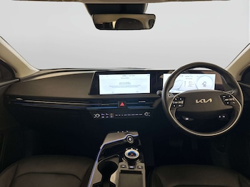 Used Kia EV6 2023 for sale - 78190064: Photo