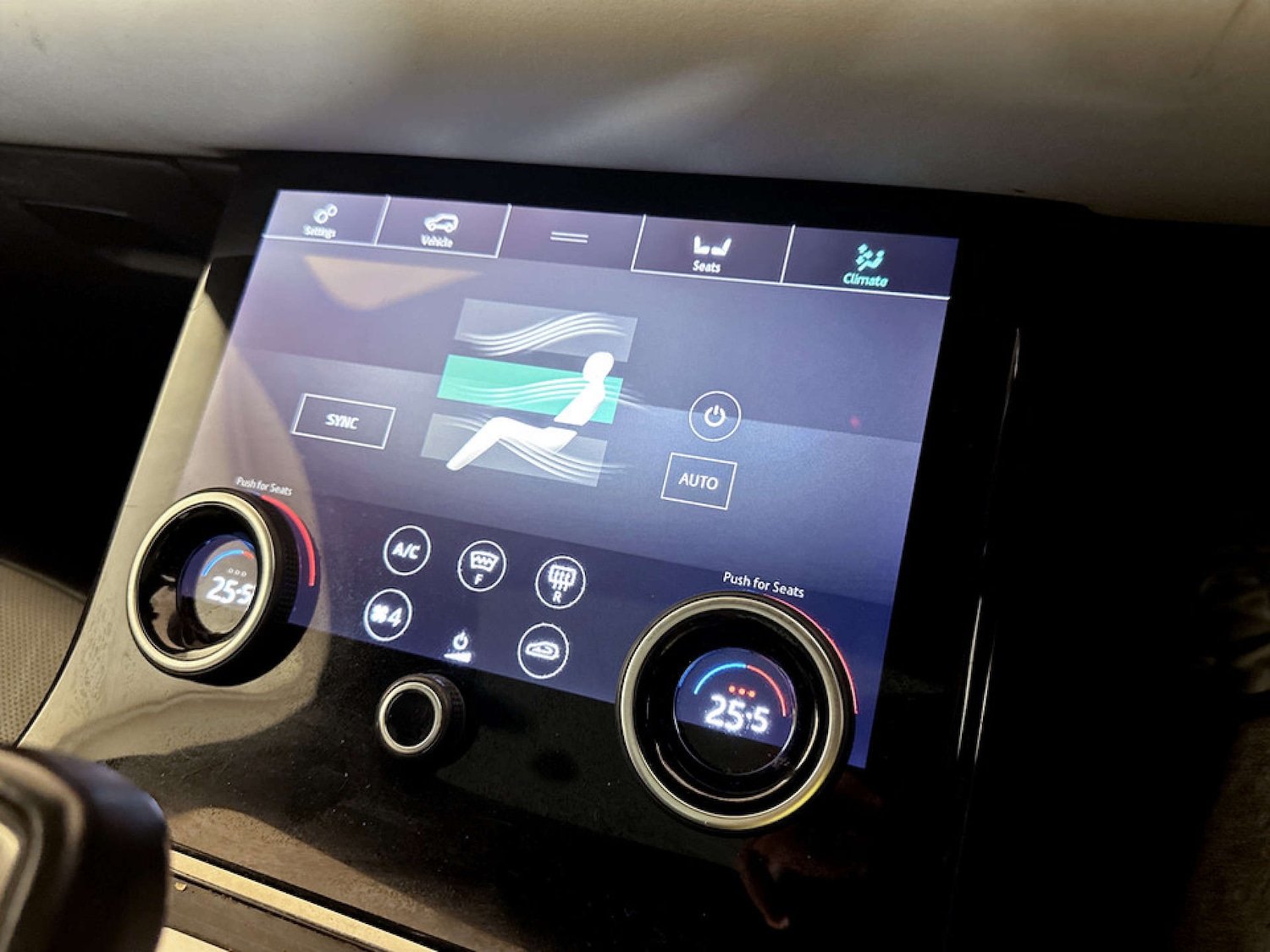 Used Land Rover Range Rover Evoque 2020 for sale - 77185239: Photo 27