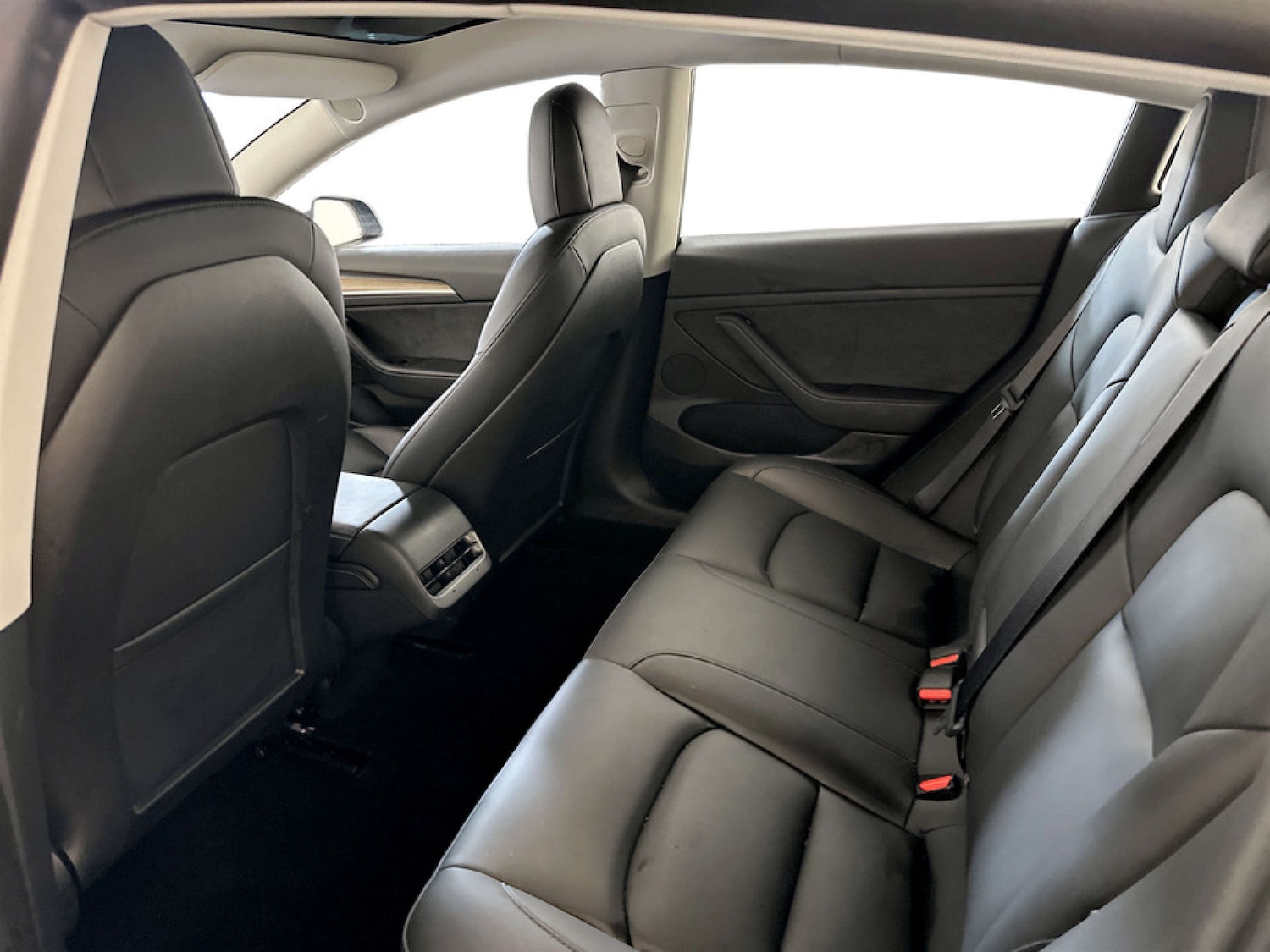 Used Tesla Model 3 2021 for sale - 77342143: Photo 14