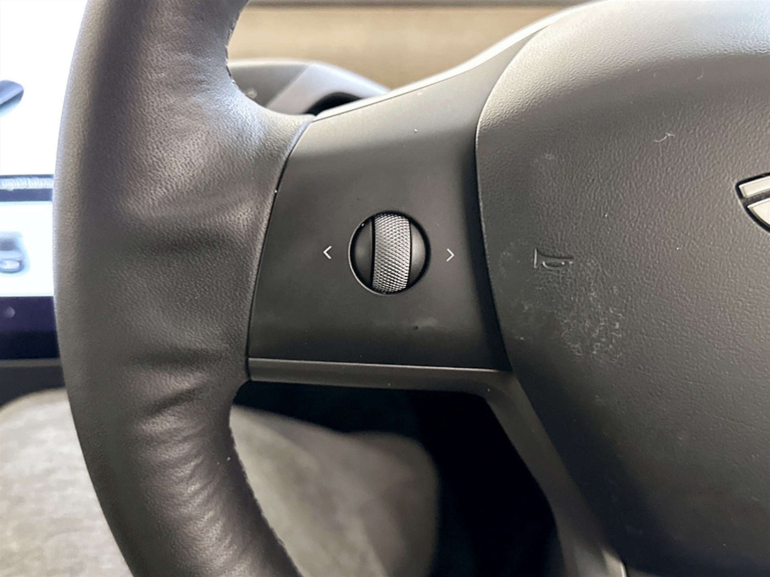 Used Tesla Model 3 2021 for sale - 77342143: Photo 17