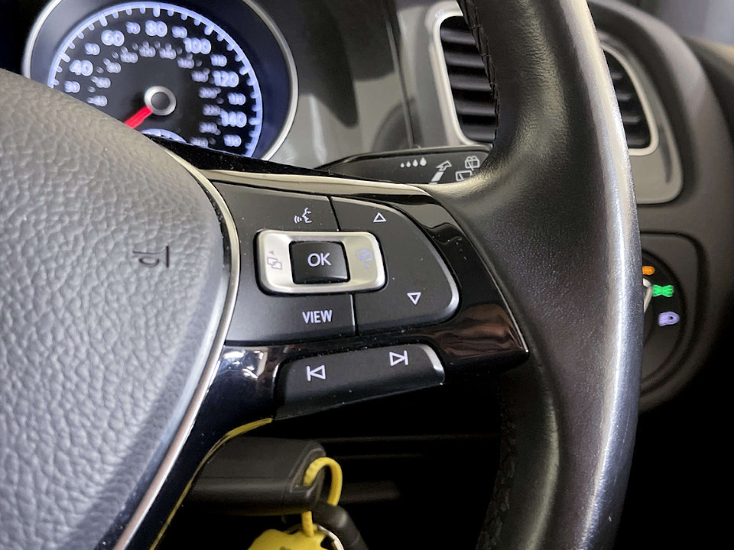 Used Volkswagen Golf 2019 for sale - 77185116: Photo 19