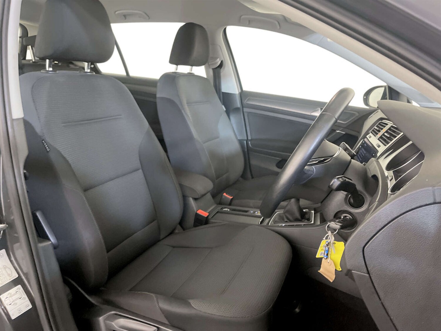 Used Volkswagen Golf 2018 for sale - 77618855: Photo 13