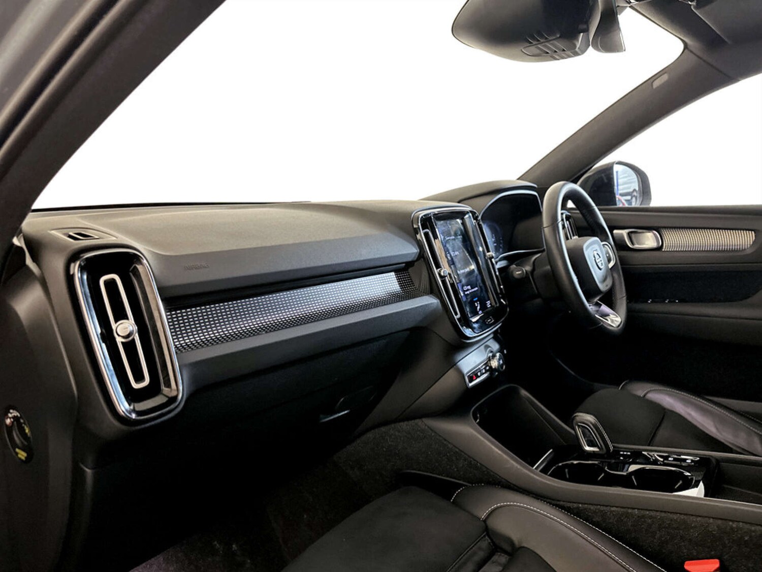 Used Volvo XC40 2021 for sale - 77506914: Photo 12