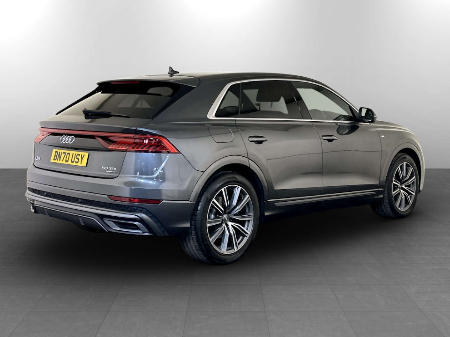 Used Audi Q8 2020 for sale - 77185055: Photo 10