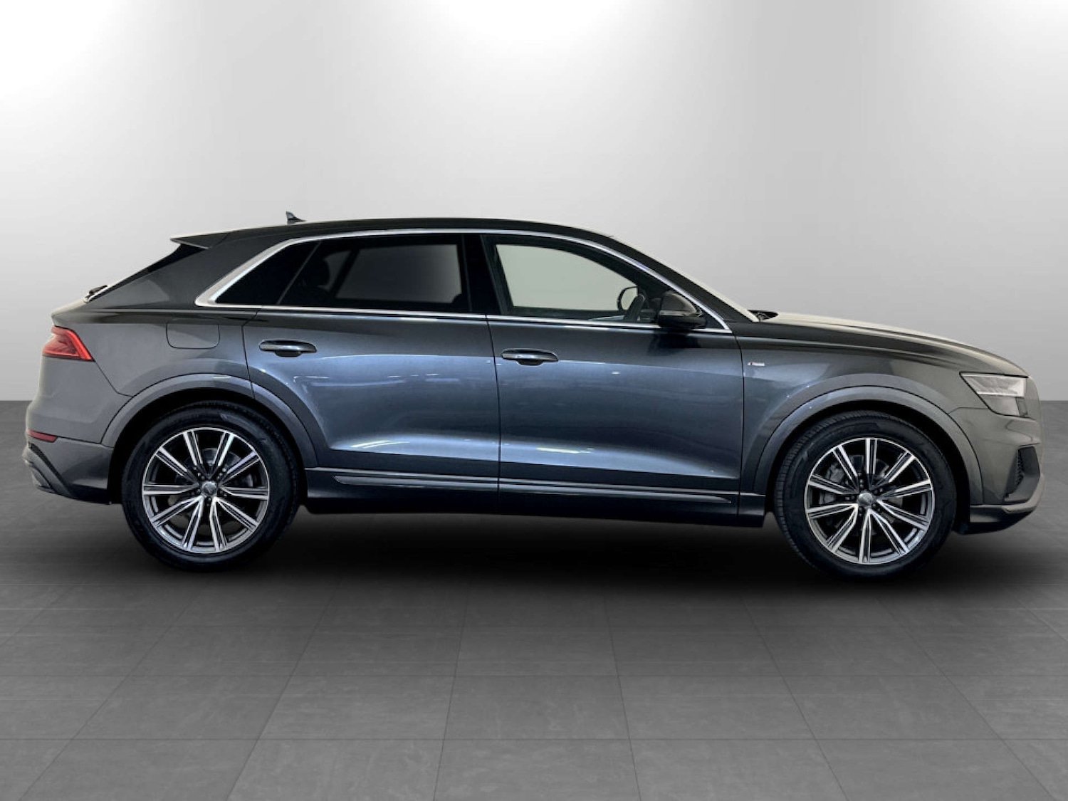 Used Audi Q8 2020 for sale - 77185055: Photo 11