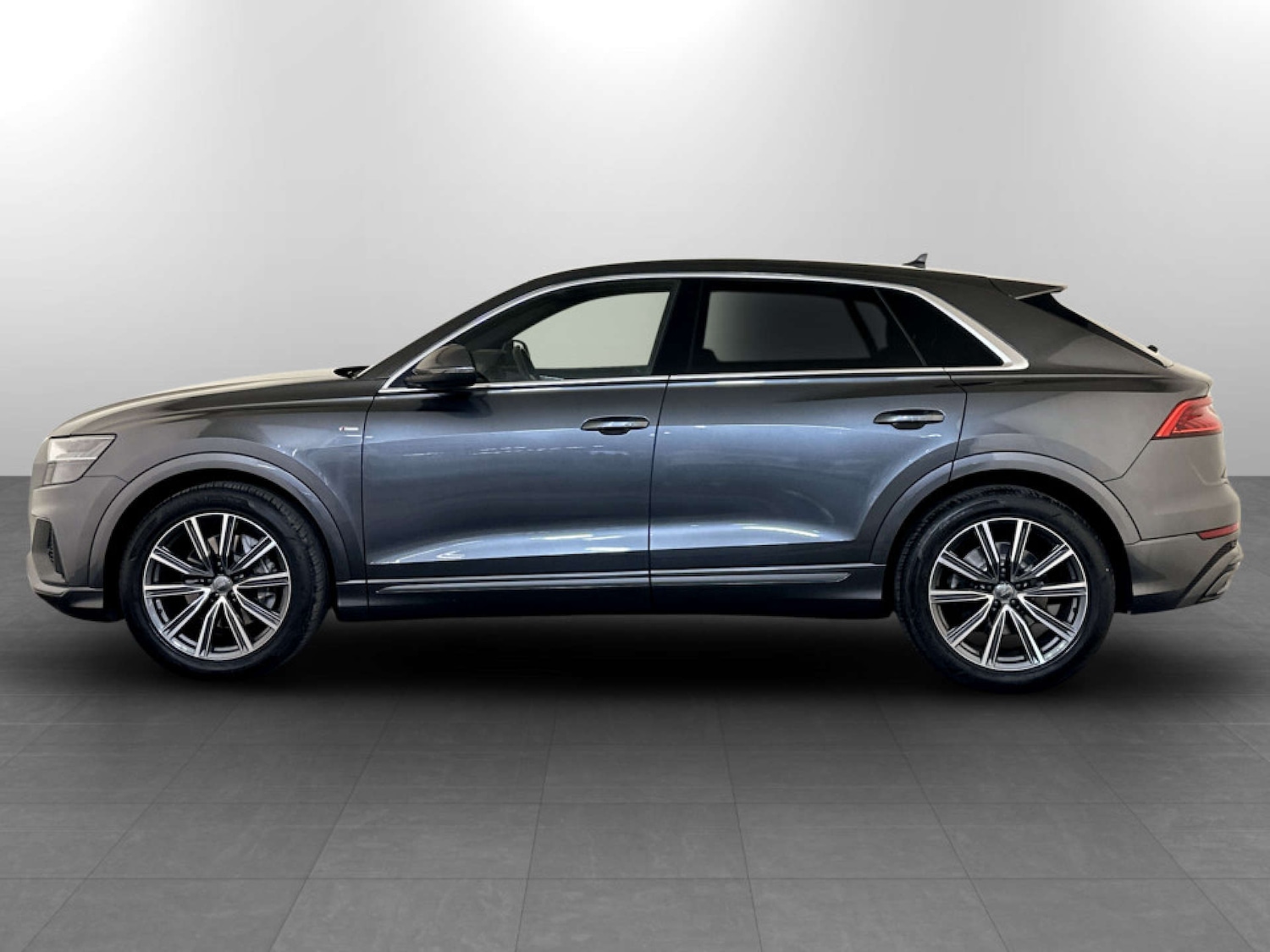 Used Audi Q8 2020 for sale - 77185055: Photo 7