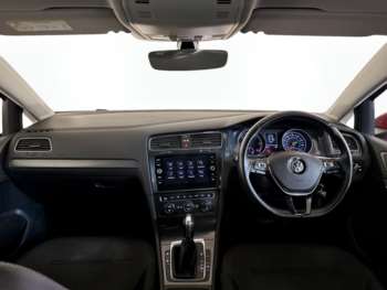 Used Volkswagen Golf 2018 for sale - 74729811: Photo