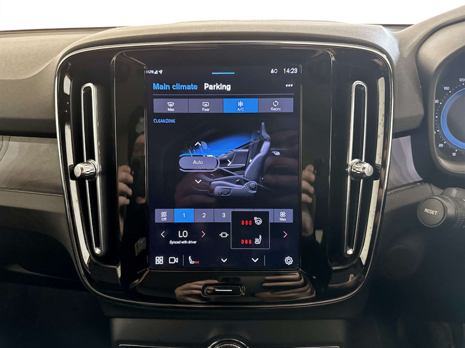 Used Volvo C40 2023 for sale - 77765821: Photo 23