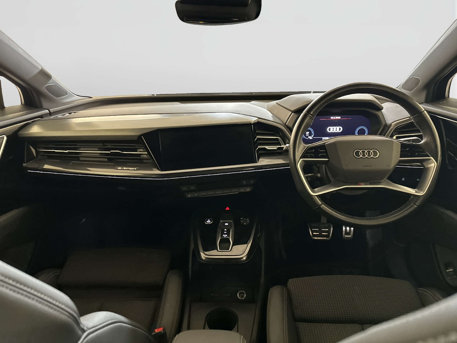 Used Audi Q4 e-tron 2021 for sale - 77906917: Photo 3