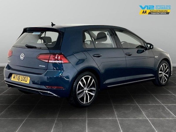 Used Volkswagen Golf 2018 for sale - 76228792: Photo 10