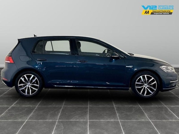 Used Volkswagen Golf 2018 for sale - 76228792: Photo 11