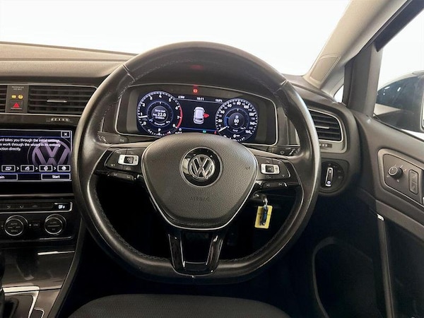 Used Volkswagen Golf 2018 for sale - 76228792: Photo 16