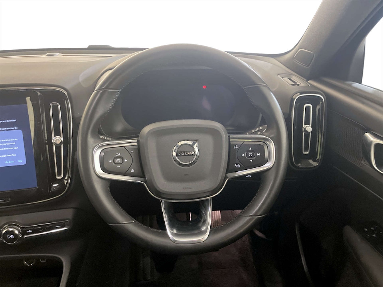 Used Volvo XC40 2022 for sale - 77555454: Photo 15