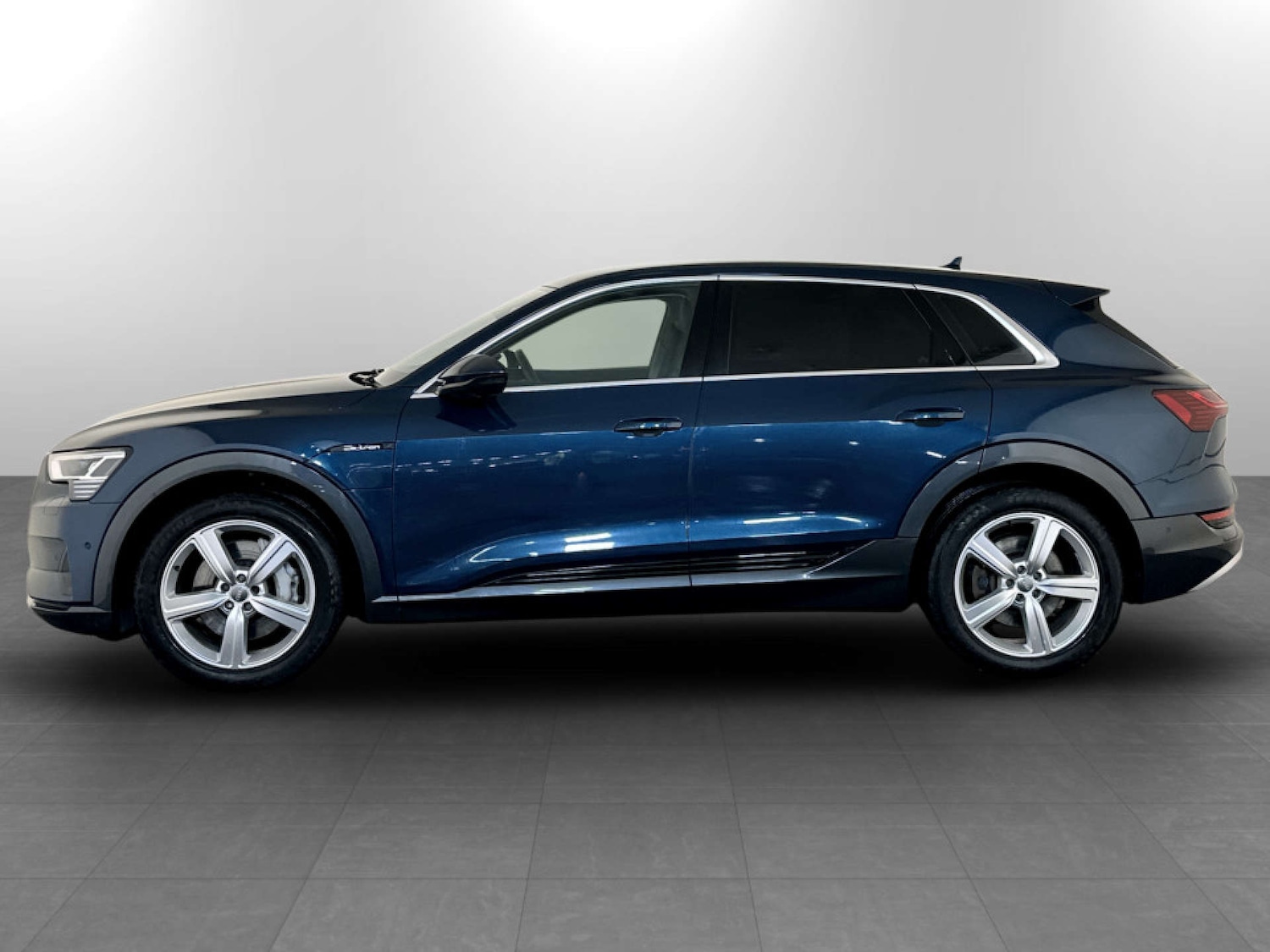 Used Audi e-tron 2020 for sale - 77187839: Photo 7
