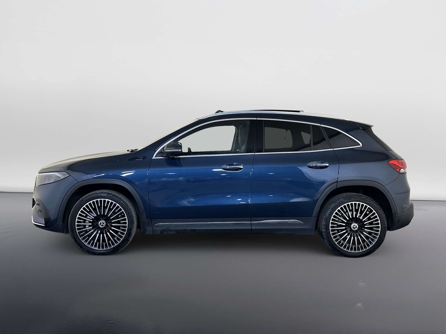 Used Mercedes-Benz EQA 2022 for sale - 77822584: Photo 7