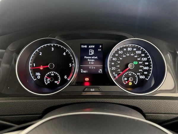 Used Volkswagen Golf 2020 for sale - 75997459: Photo 19