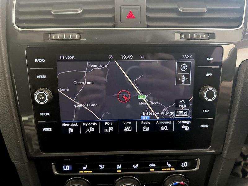 Used Volkswagen Golf 2020 for sale - 75997459: Photo 24