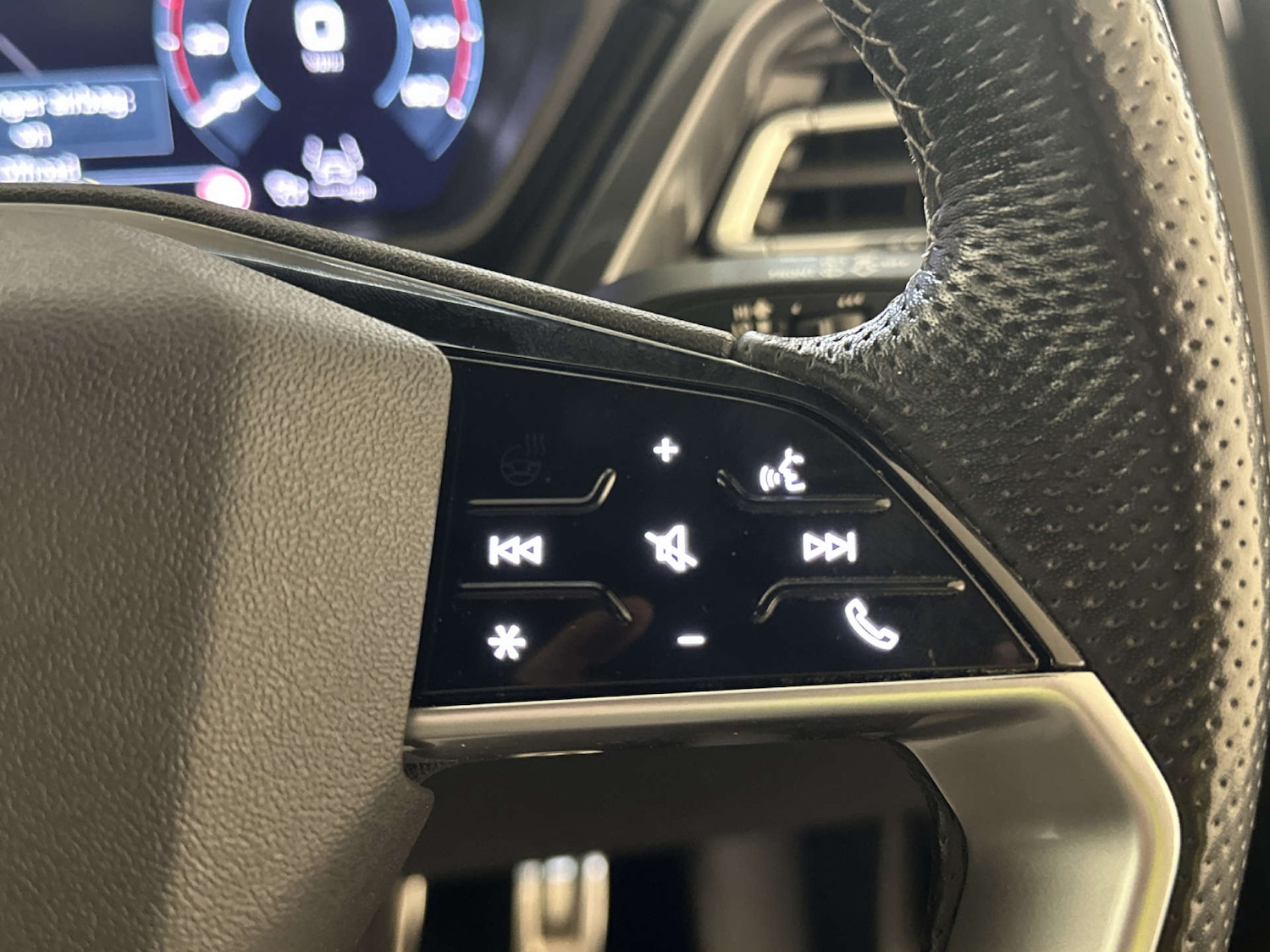 Used Audi Q4 e-tron 2021 for sale - 77888799: Photo 19