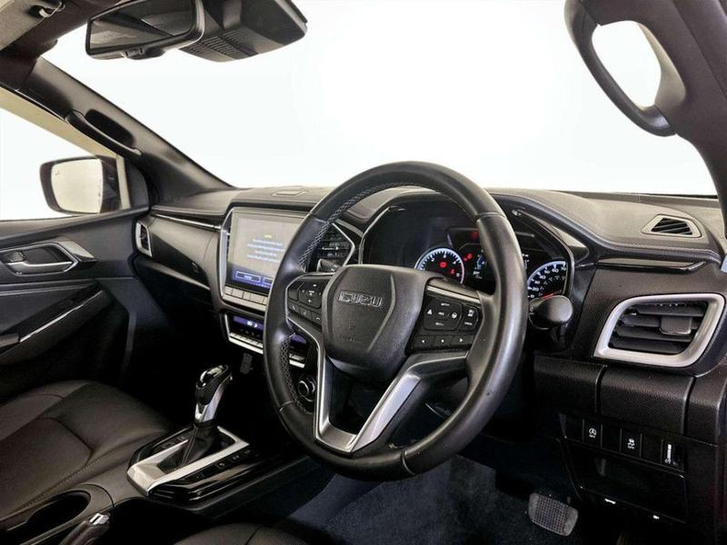 Used Isuzu D-Max 2022 for sale - 76850953: Photo 15