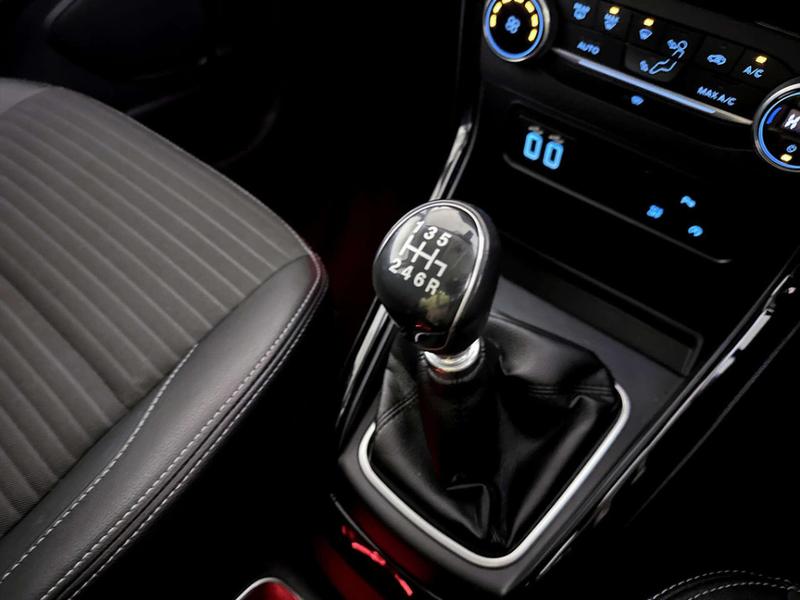 Used Ford Ecosport 2018 for sale - 76919948: Photo 26