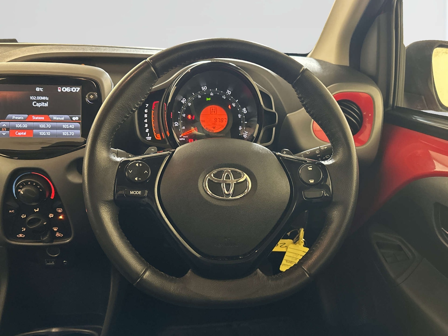 Used Toyota AYGO 2019 for sale - 78122985: Photo 16
