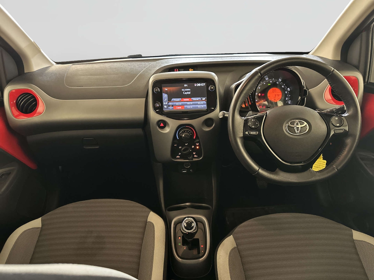 Used Toyota AYGO 2019 for sale - 78122985: Photo 3