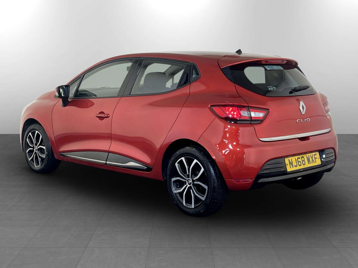 Used Renault Clio 2018 for sale - 77531849: Photo 8