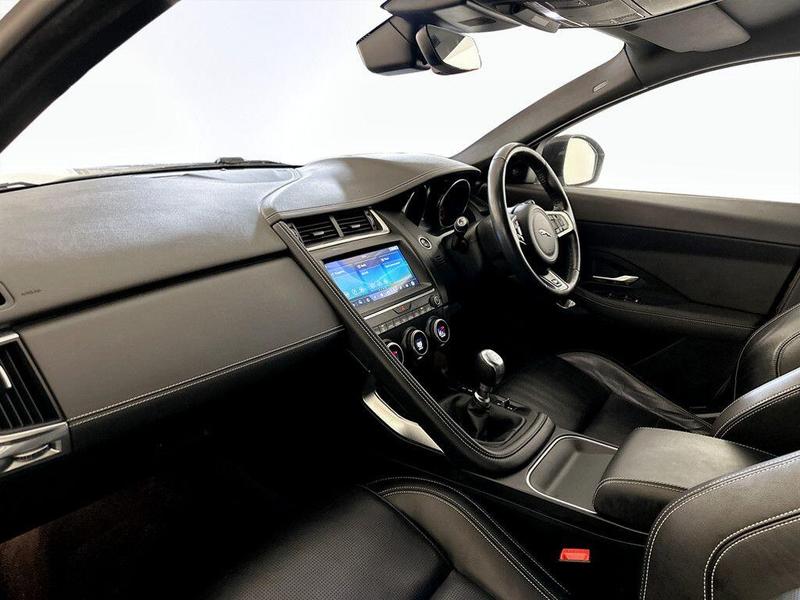 Used Jaguar E-Pace 2018 for sale - 76703140: Photo 12