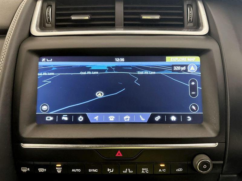 Used Jaguar E-Pace 2018 for sale - 76703140: Photo 21