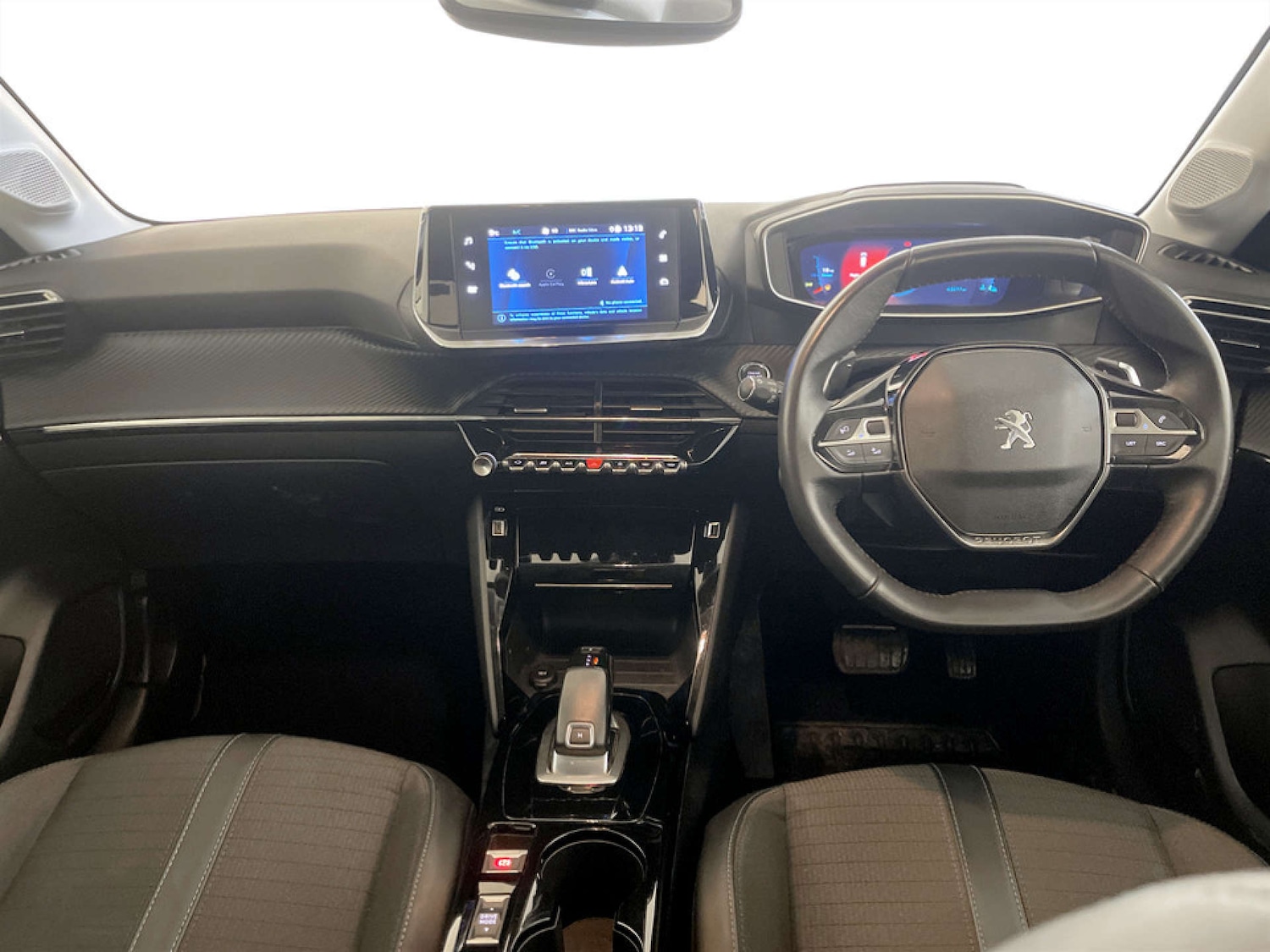 Used Peugeot 208 2021 for sale - 77210038: Photo 3