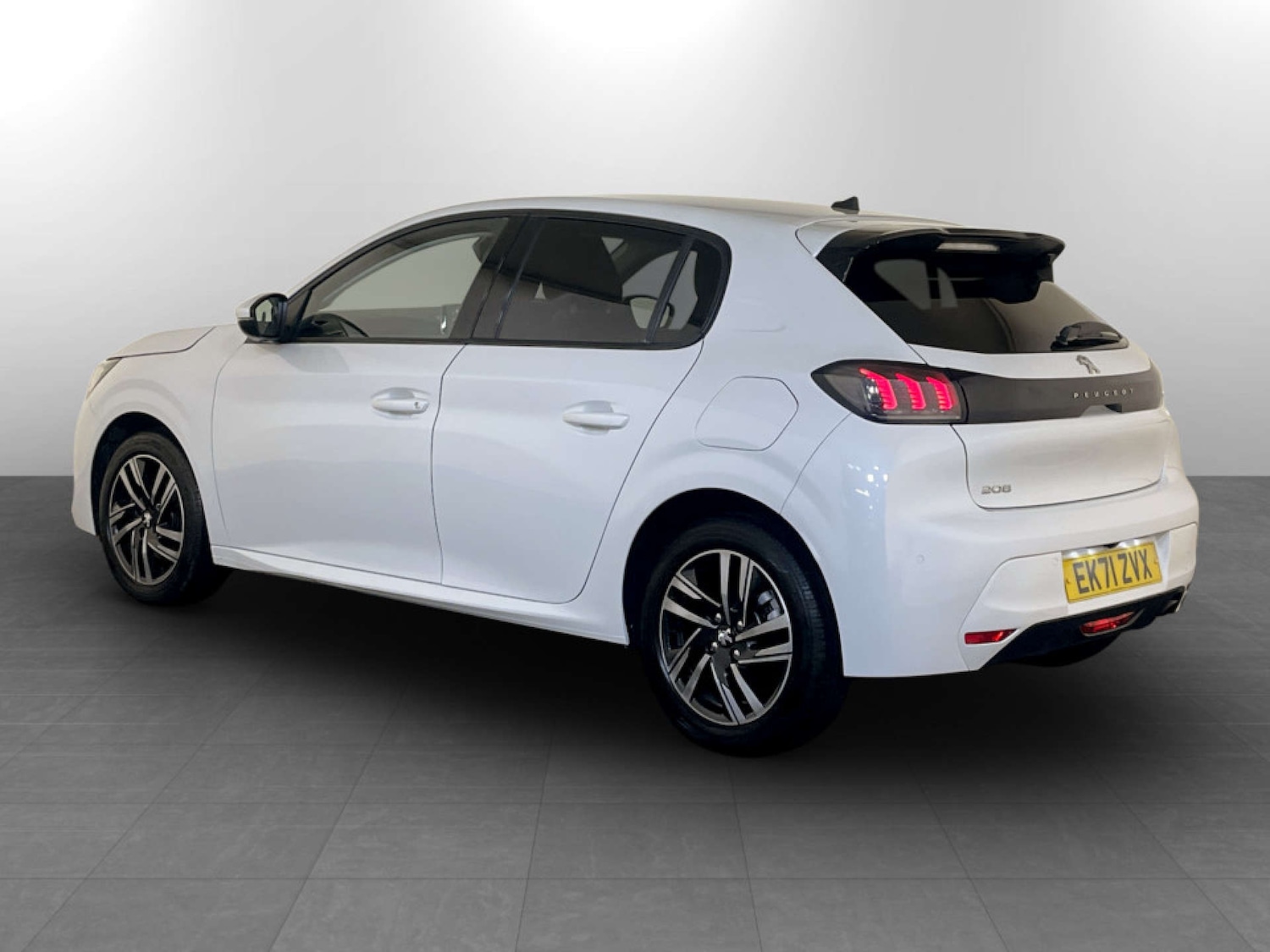 Used Peugeot 208 2021 for sale - 77210038: Photo 8