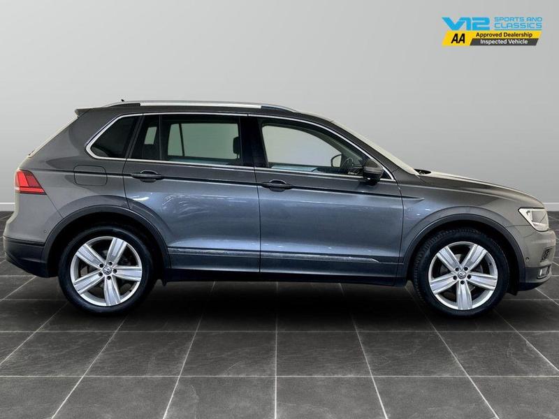 Used Volkswagen Tiguan 2019 for sale - 76184449: Photo 11