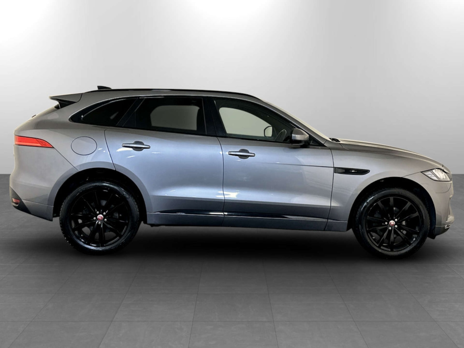 Used Jaguar F-Pace 2020 for sale - 77184918: Photo 11